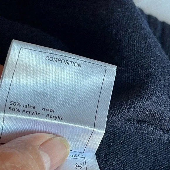 CHANEL Midnight Blue Knit Dress with Button Accents size 36(XS-S) - Picture 13 of 16